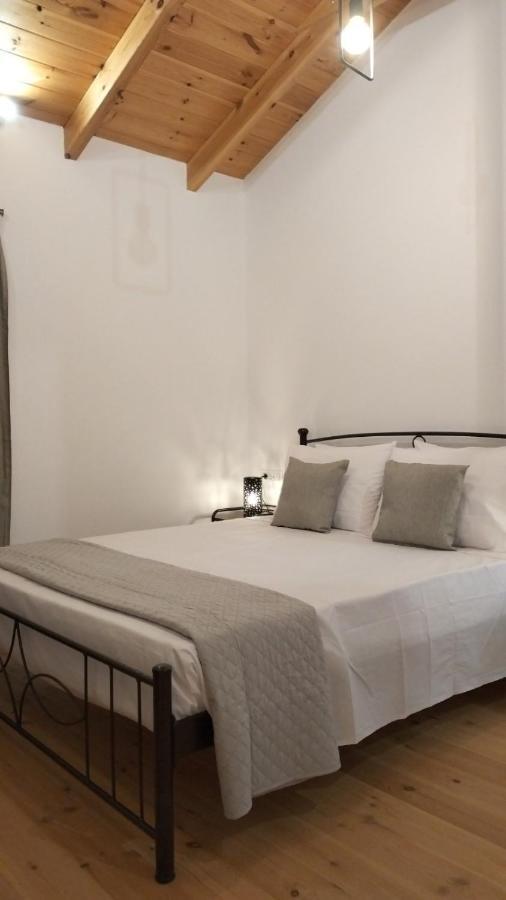 Vikou House Βίλα Γύρι Εξωτερικό φωτογραφία