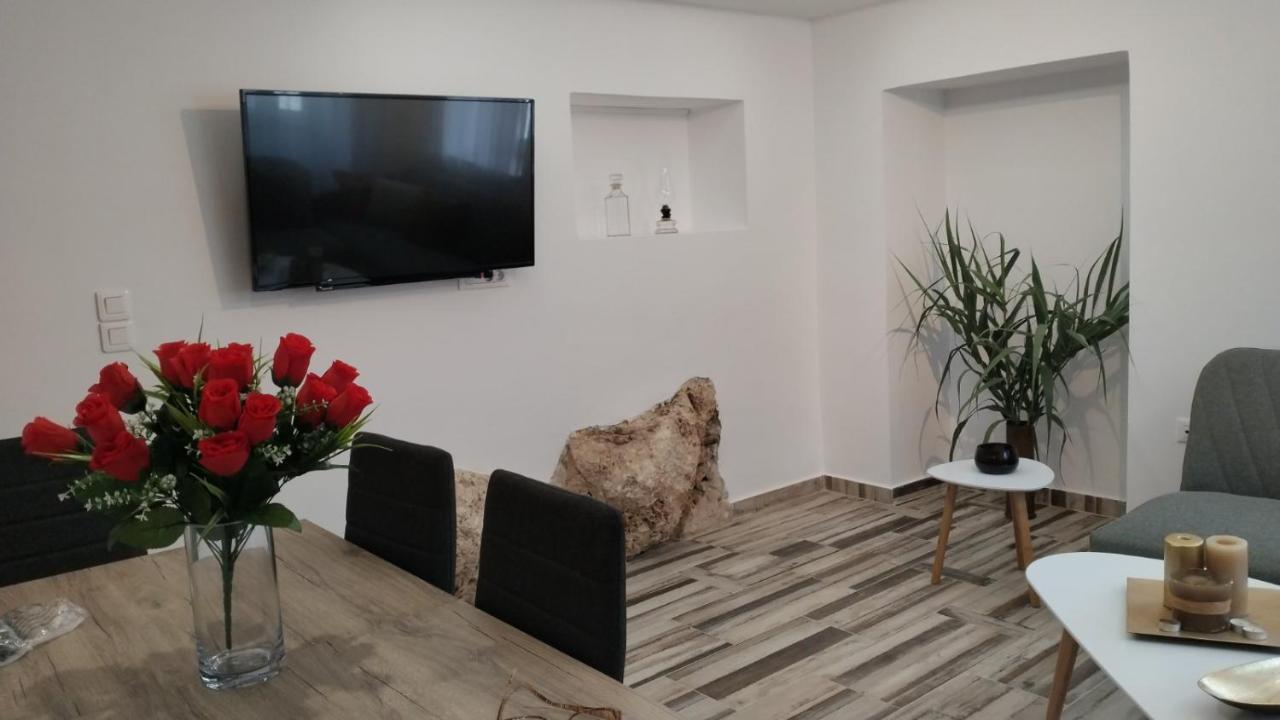 Vikou House Βίλα Γύρι Εξωτερικό φωτογραφία