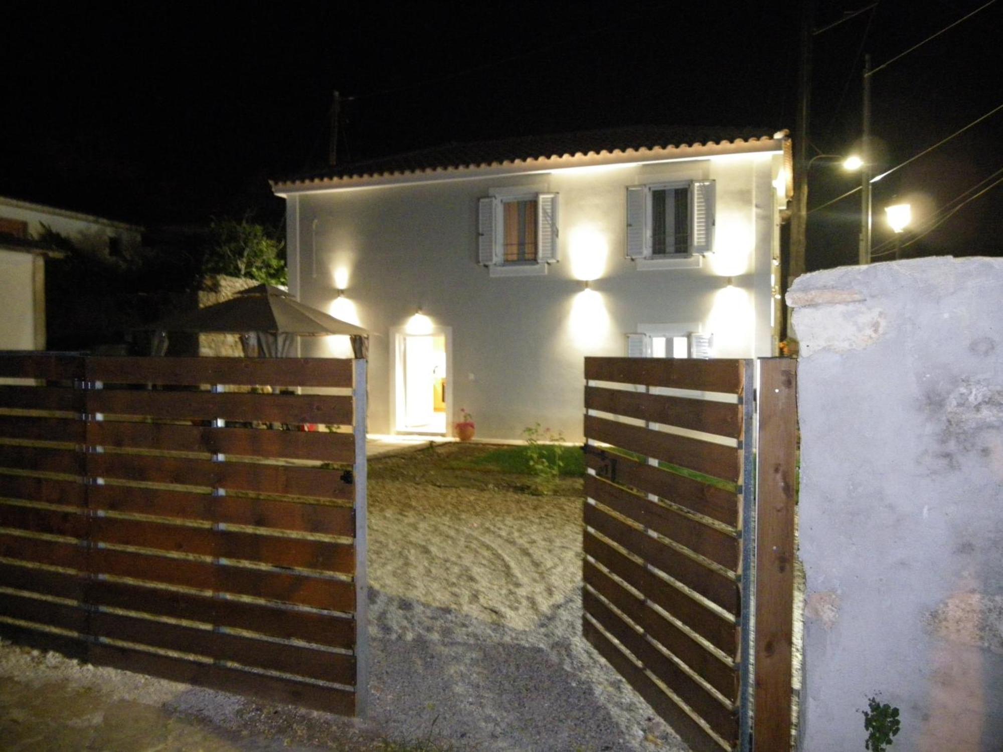 Vikou House Βίλα Γύρι Εξωτερικό φωτογραφία